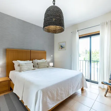Apartamento Aum Da