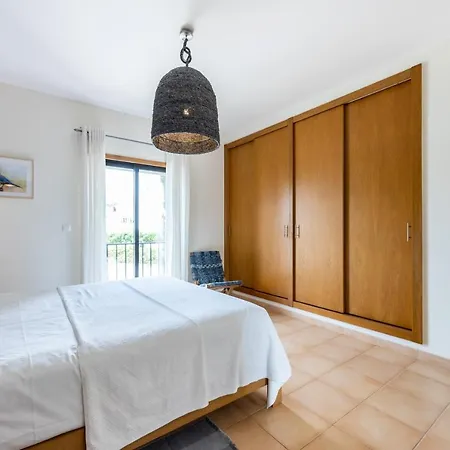 Aum Da Apartment