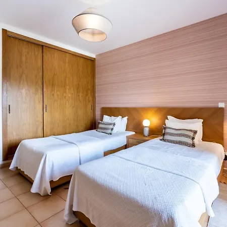 Aum Da Apartamento *